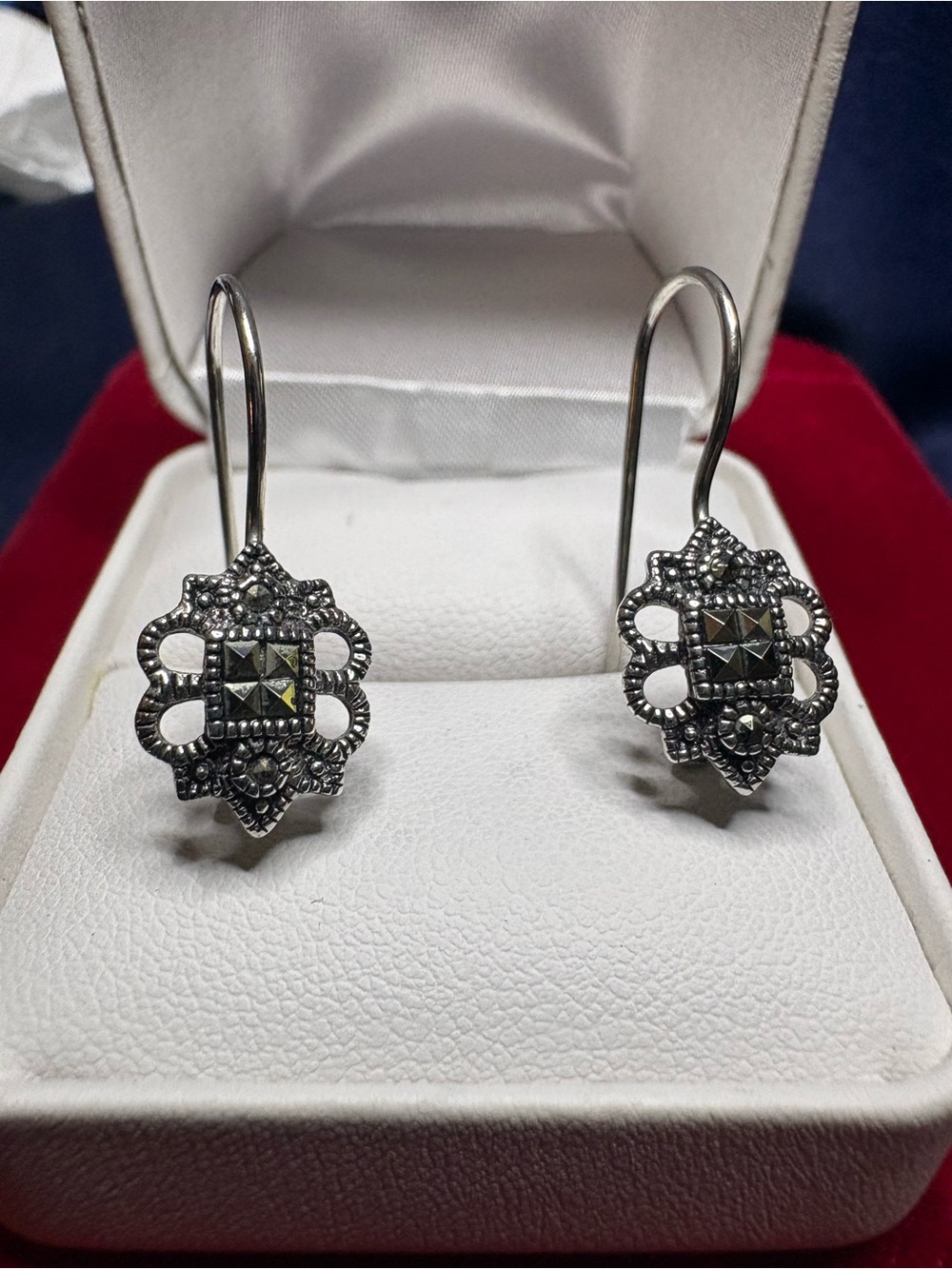 Earrings Vintage 925 Sterling Silver Marcasite Drop Feminine Ornate - Picture 2 of 7